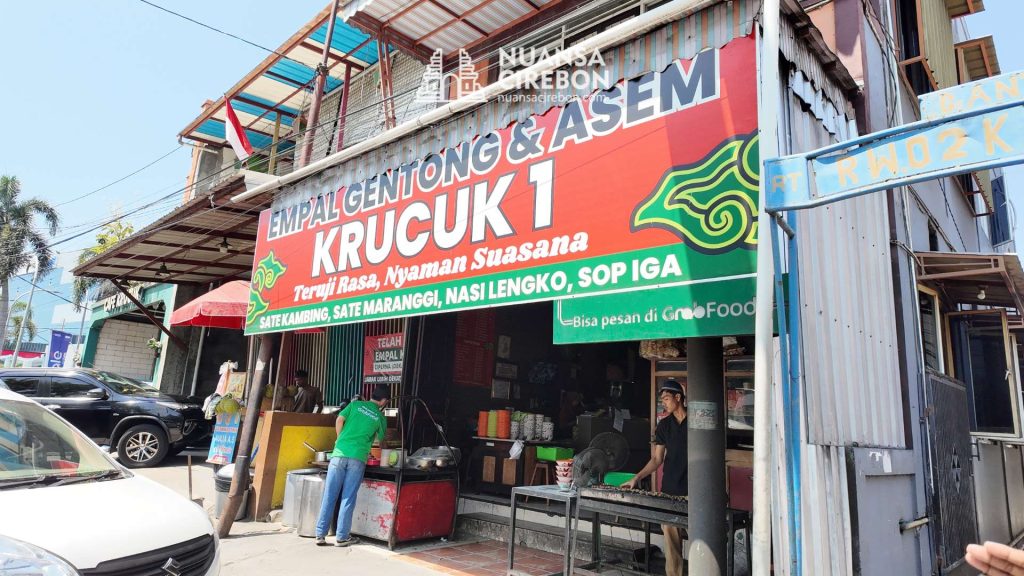 3. Empal Gentong Krucuk