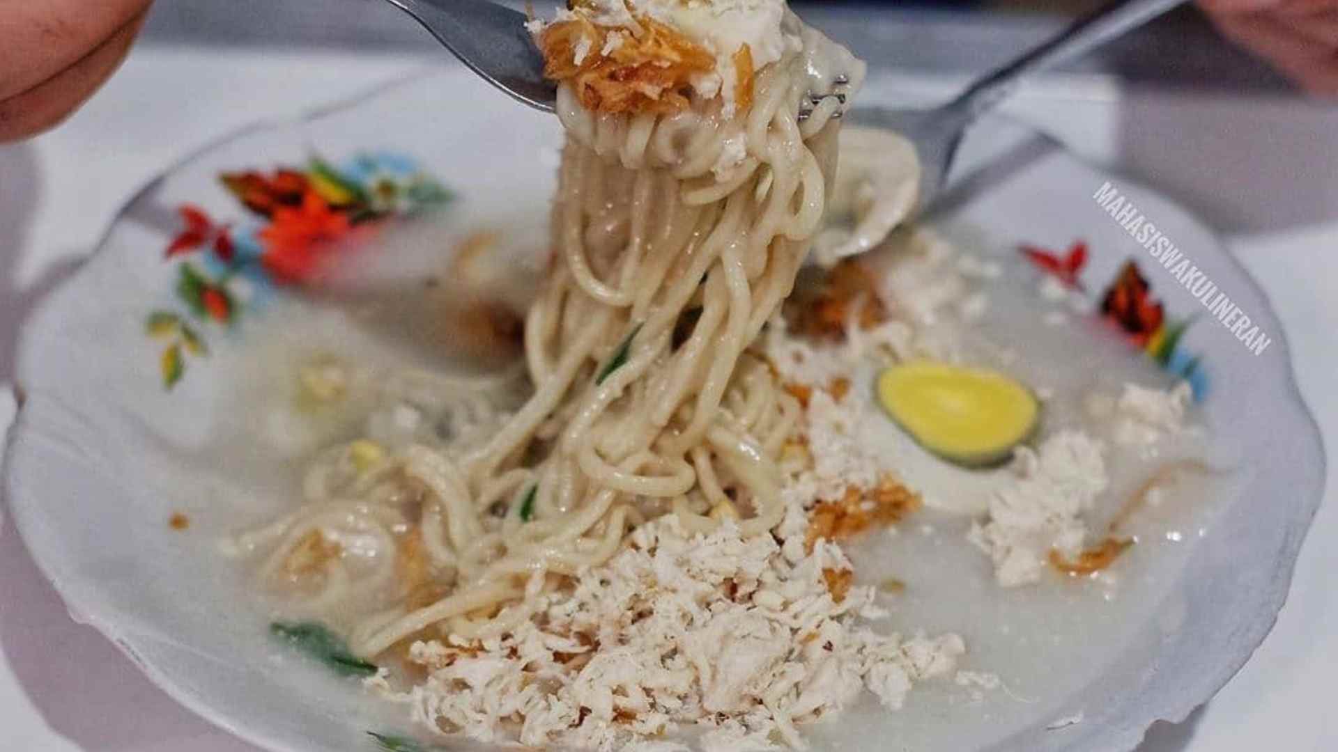 7 Rekomendasi Kedai Mie Koclok Terenak di Cirebon - Sumber Foto: Instagram.com - aboutcirebonfood