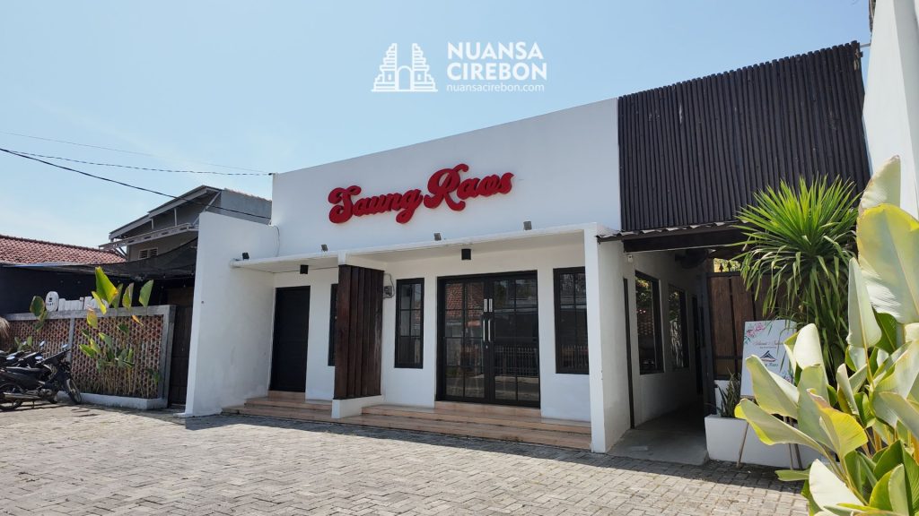 8. Saung Raos Cirebon