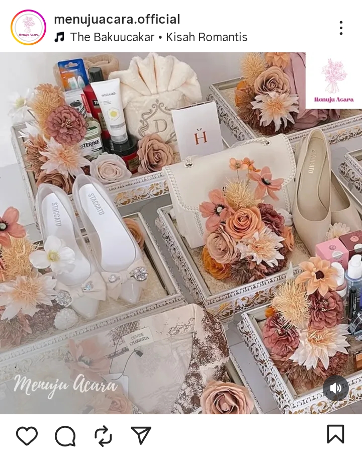3. Menuju Acara Official