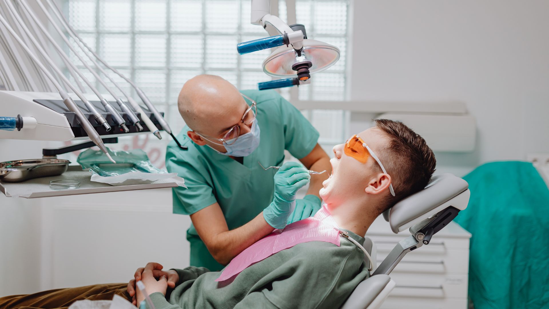 Rekomendasi Klinik Dokter Gigi di Cirebon yang Berpengalaman